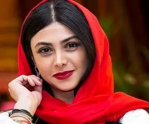 موضوع ممنوع الخروجی آزاده صمدی چه بود؟