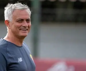 خدمت مورینیو به رقبای استقلال و تراکتور در آسیا