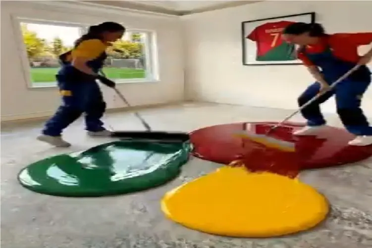 معماری خلاقانه؛ رنگ رو ریخت کف زمین میگی گند زد نکو فن رونالدوعه