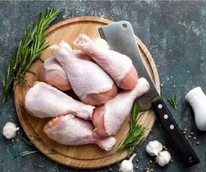 قیمت مرغ امروز چهارشنبه 28 مرداد 1405 / مرغ کیلویی چند؟ + جدول قیمت انواع مرغ
