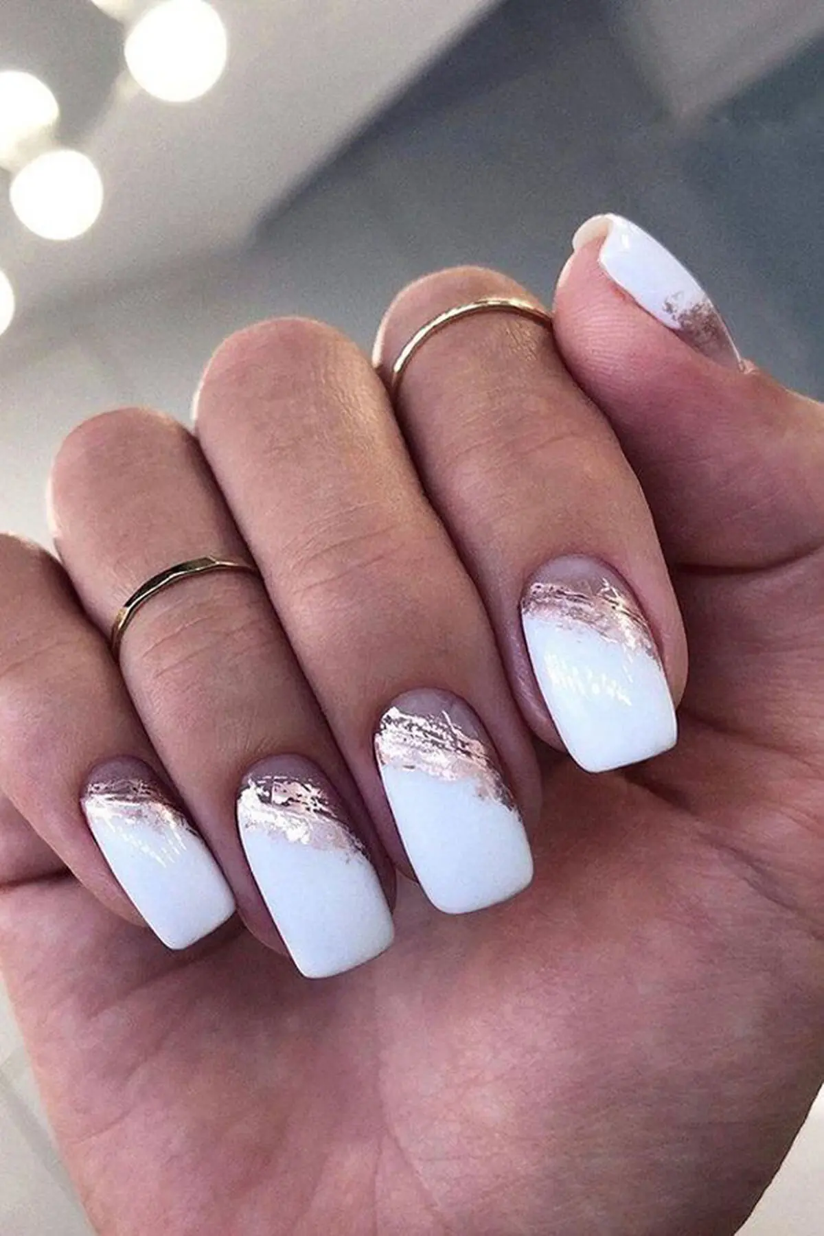 shiny-nail-model-for-girls-28