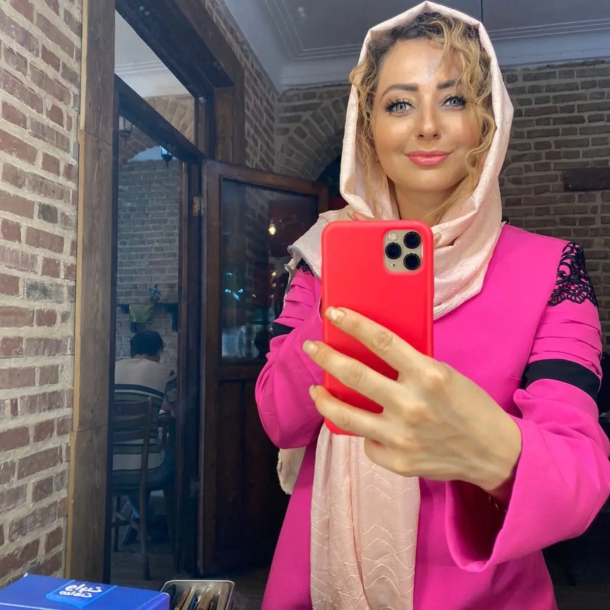نفیسه روشن