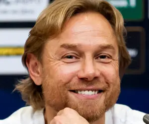 تیم ملی با روسیه بازی می کند!