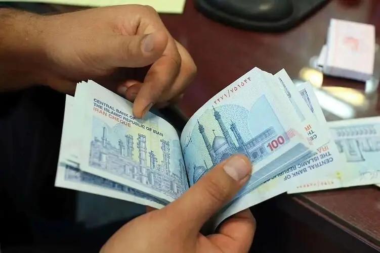 احتمال افزایش2/800هزار تومانی حقوق کارگران+ زمان