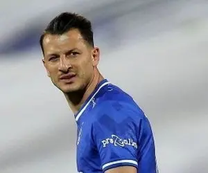 شوک به استقلالی‌ها؛ مصدومیت آرمان رمضانی جدی است؟