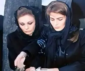 سفر به ایام قدیم سال 1387؛ ظاهر مرموز و درهم تنیده فرح نگون بخت سرمزار لیلا پهلوی