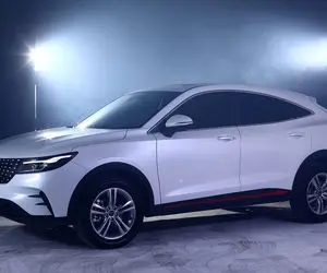 ماجرای 5 خودروی دیگنیتی اهدایی به مدیران استقلال چیست؟