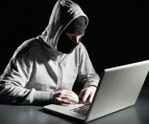 کار غیراخلاقی با معلم خراسانی/ هتک حیثیت از طریق عکس