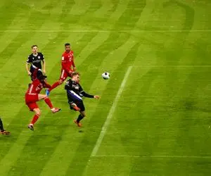 خلاصه بازی بایرن مونیخ و آرمینیا بیلفلد