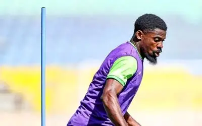 (عکس) شمارش معکوس برای رونمایی از ستاره معروف پرسپولیس