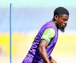 (عکس) شمارش معکوس برای رونمایی از ستاره معروف پرسپولیس