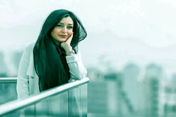 sareh bayat shayanews