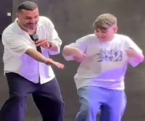 آواز شاد؛ پسر بور یه رقص گردنی رفت که انگار داره دیگ آش هم میزنه مجری چشاش گرد شده