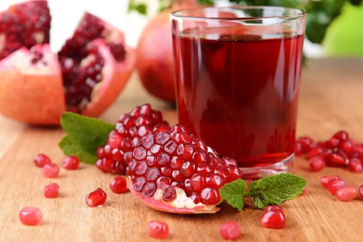 طبیعی ترین پاک کننده های آرایشی