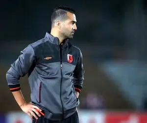 مسعود شجاعی 2 استقلالی را کنار گذاشت