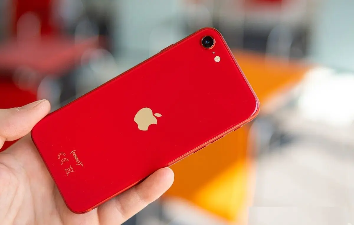 Apple iPhone SE 3