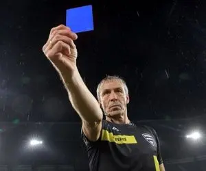 تصمیم نهایی در مورد کارت آبی در فوتبال گرفته شد!