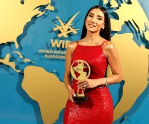 (عکس) «صدف بیوتی» برنده بهترین اینفلوئنسر فستیوال کن ۲۰۲۱