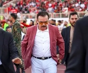 زنوزی خیال می‌کند چون پول برای فوتبال خرج می‌کند فقط تیم او باید برنده شود!