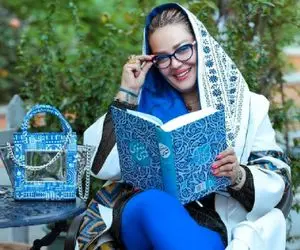 بهاره رهنما سن و سالش را فراموش کرد؛ استایل خوش رنگ اما جلف! +عکس