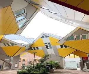 معماری خلاقانه؛ خونه های مکعبی ساختن انگار تو منچ زندگی میکنی فضای داخلیشون عجیبه