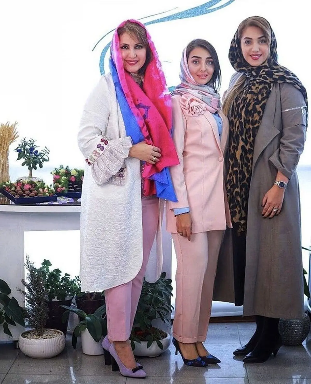 فاطمه گودرزی به همراه عروسش