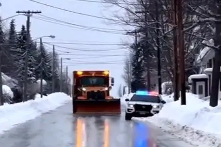 معماری طبیعت؛ راننده خاور عهد بسته عین آدم رانندگی نکنه