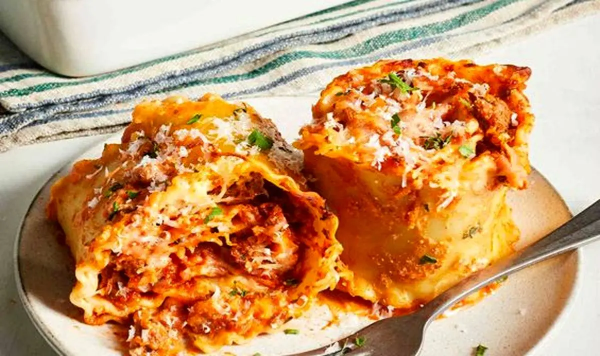 -تهیه-لازانیا-رولی1-e1714989098415