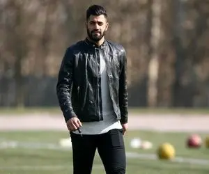 کری خوانی جدید کنعانی زادگان؛  به خاطر گلات قهرمانی شماره ۵ می‌پوشم