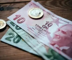قیمت لیر امروز چهارشنبه 27 خرداد 1405