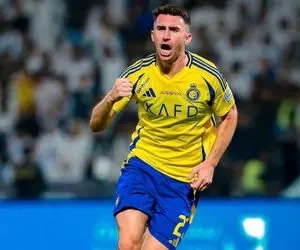 ستاره دفاعی النصر به استقلال رسید