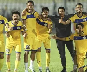 درهم شدن جشن اولین برد شیرازی ها با گل و اخراج