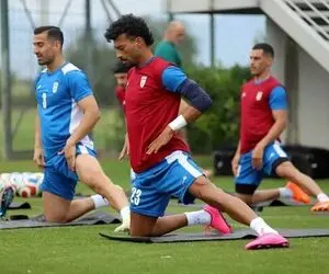 موضع سرمربی استقلال در قبال رامین رضاییان
