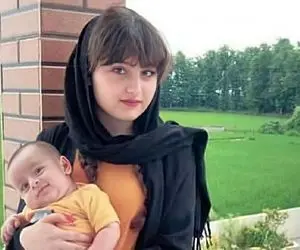عکس سارا و نیکا با یک بچه، بچه برای کیست؟