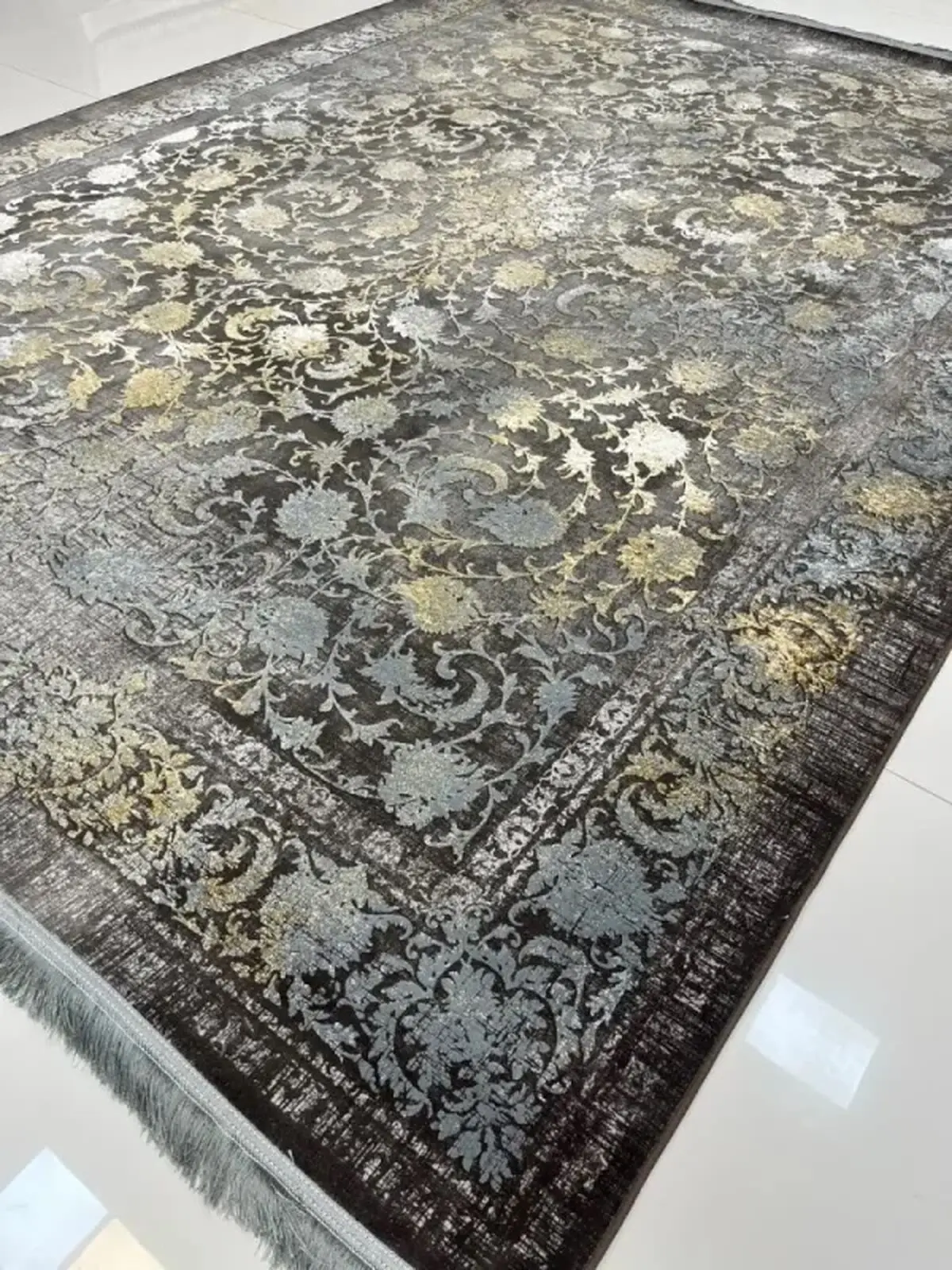 چه رنگ فرشی امسال مده