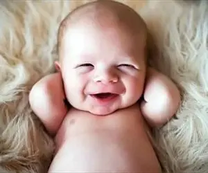 خنده‌های شیرین این نوزاد اینستاگرام را ترکاند!