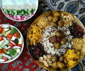 آشپزی حرفه ای؛ ترفند های خوشمزه شدن عدس پلو با این روش بپزی همه دستورشو میخوان