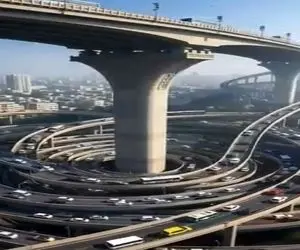 معماری خلاقانه؛ مهندس این پل عاشق ترن شهربازی بوده ماشینا ویژ میان پایین هیجان انگیزه