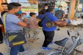 آواز شاد؛ نوازندگی مردا تو بازار انقد برا مردم حال خوب کن بود پول بارونشون کردن