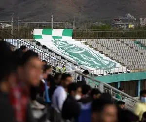 یک دیدار لیگ برتر به دلیل بارش برف لغو شد