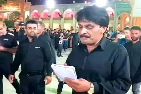 آواز غمزده؛ سجاد رزمجویی رفته ختم داره جانسوزانه میخونه بقیه خندشون گرفته ناجور