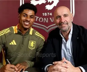 جدایی کاپیتان منچستریونایتد پس از ۱۹ سال!