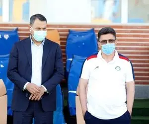 ژنرال در فکر پرواز در جدول