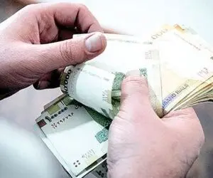 نماینده کارفرمایی: اولویت با کارگرهاست/ ناکارآمدی دولت گردن کارفرما افتاده