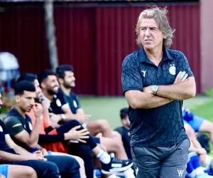 ساپینتو میان 2 ستاره گیر کرده است!