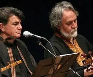 آواز ماندگار؛ محمدرضا شجریان گفتم غم تو دارم رو چنان با سوز دل خوند که اشکت درمیاد