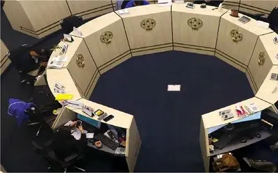 معاملات بورس در خطر کنترل دستوری / صیدی راه عشقی را می‌رود!