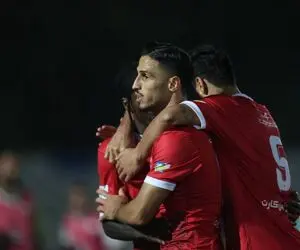 علیپور در پرسپولیس ماندنی شد؟