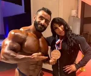 (عکس) مونا پورصالح خانم بدنساز ایرانی در مسترالمپیا!