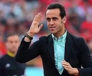 خداداد عزیزی: آقایان! خبردار بایستید، علی کریمی وارد شد